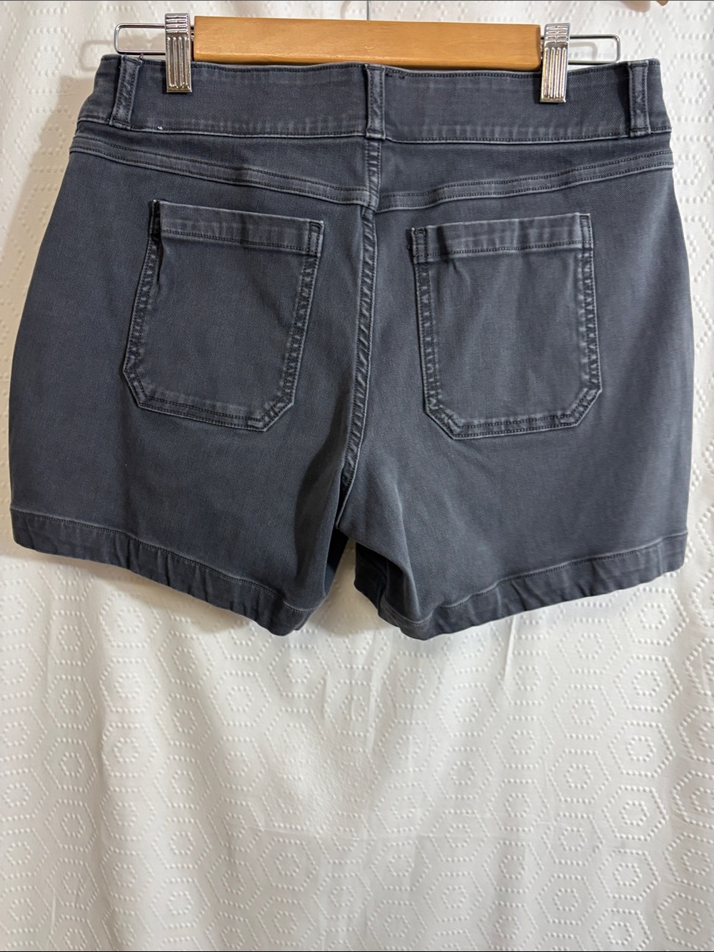 SPANX Stretch Twill Shorts - Picture 5 of 5